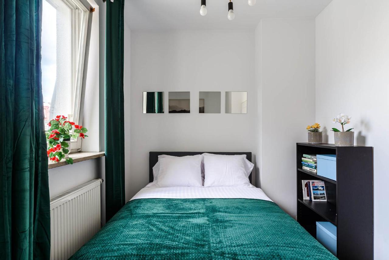 Stylish Apartment In The City Center Of Warschau Buitenkant foto