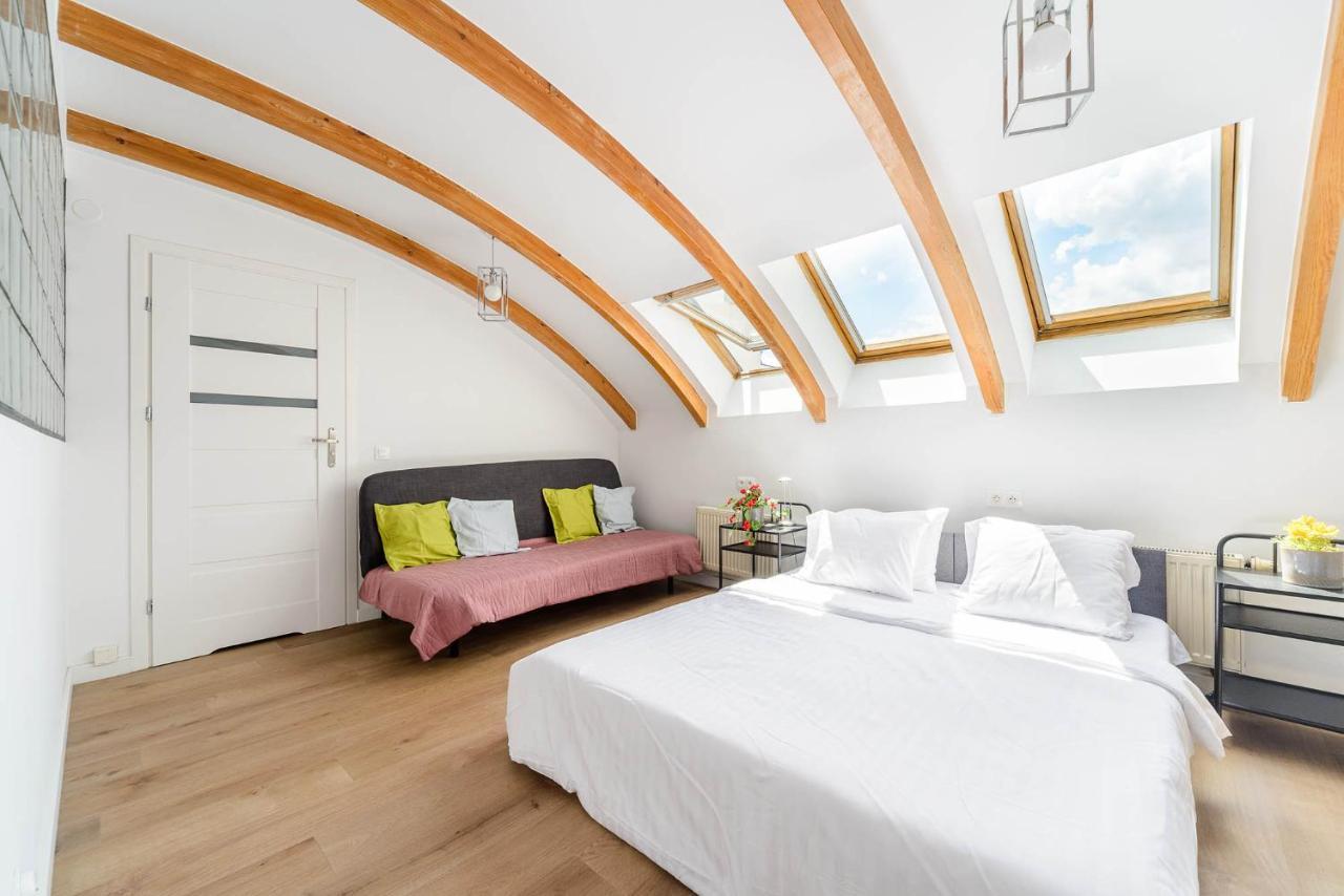 Stylish Apartment In The City Center Of Warschau Buitenkant foto