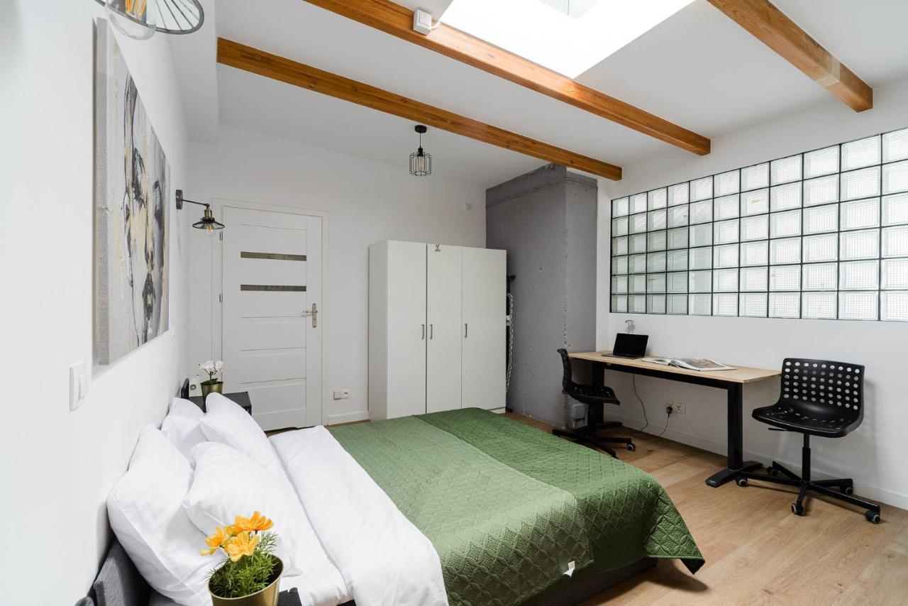 Stylish Apartment In The City Center Of Warschau Buitenkant foto