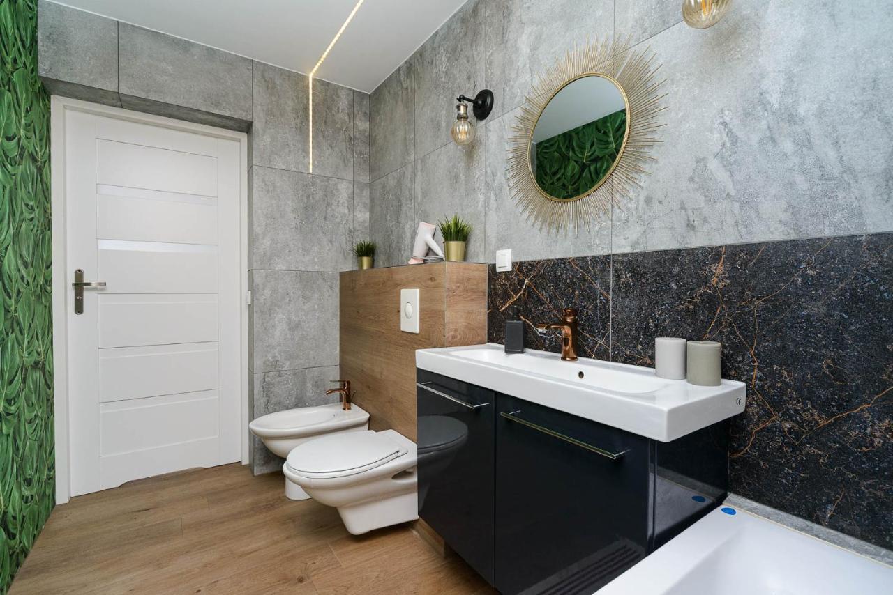 Stylish Apartment In The City Center Of Warschau Buitenkant foto