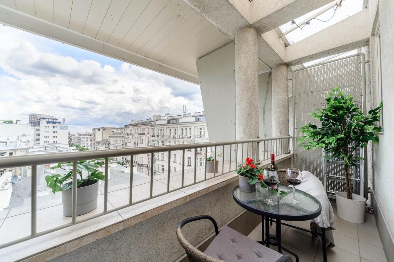 Stylish Apartment In The City Center Of Warschau Buitenkant foto