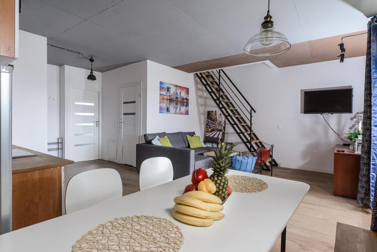 Stylish Apartment In The City Center Of Warschau Buitenkant foto