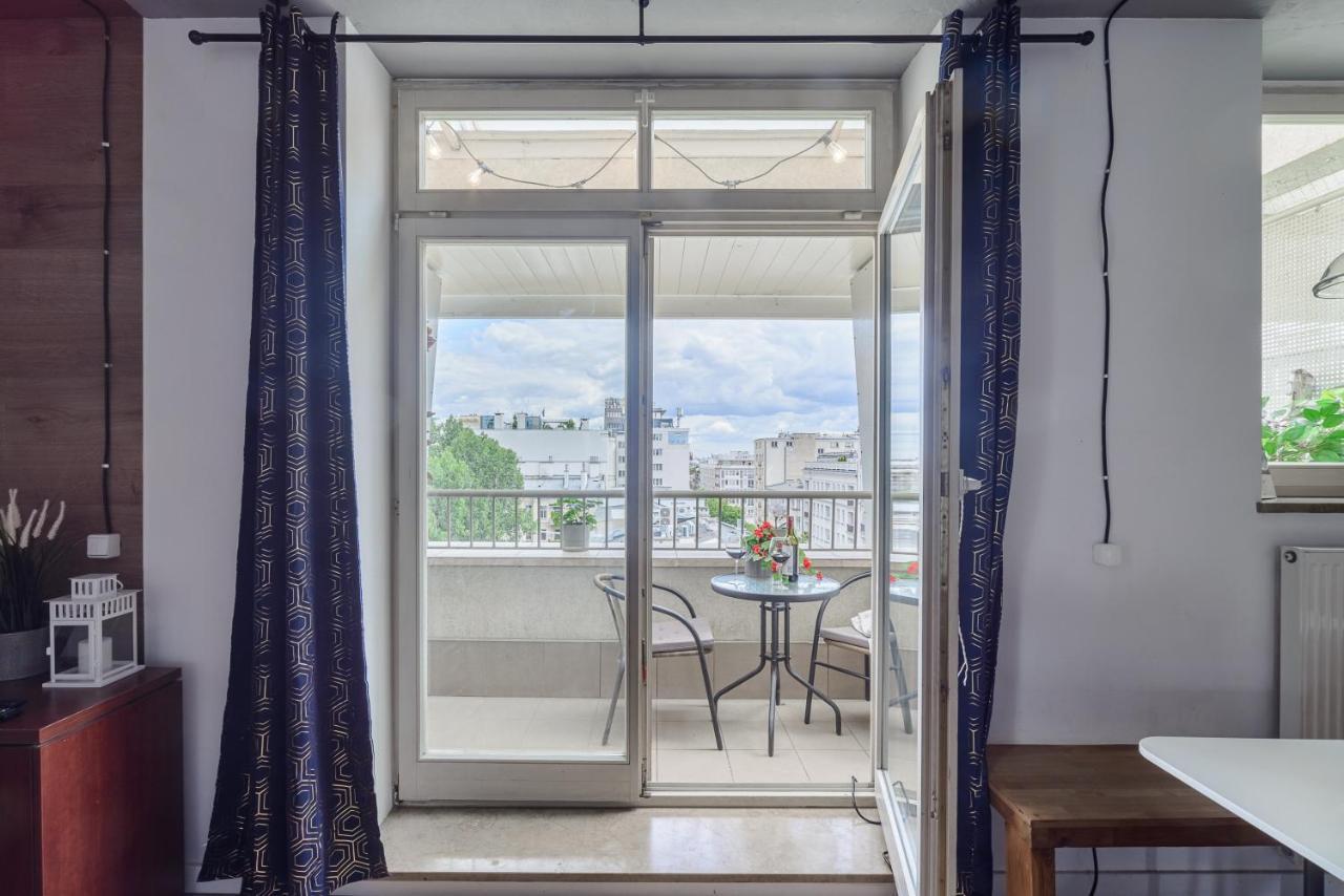 Stylish Apartment In The City Center Of Warschau Buitenkant foto